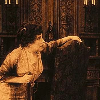 Grace Reals - Age, Bio, Birthdate, Family, Networth & More