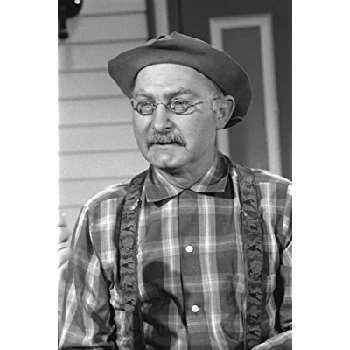 Grandpa Jones - Networth, Bio, Birthdate, Age, Family & More