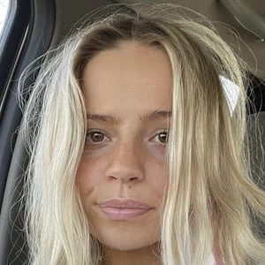 Mada Graviet - Wiki, Bio, Networth, Birthdate, Family & More