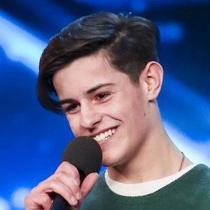 Reuben Gray - Wiki, Bio, Networth, Birthdate, Family & More