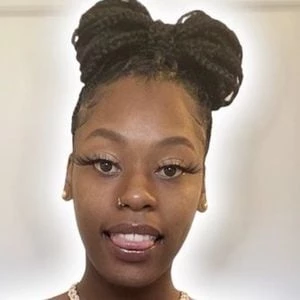 Mimi Green - Date Of Birth, Bio, Birthdate, Parents, Networth & More