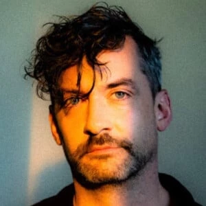 Simon Green Biography