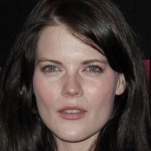 Emma Greenwell Biography