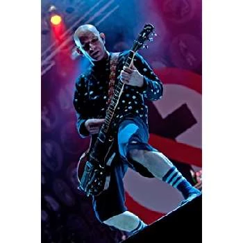 Greg Hetson - Height, Bio, Wiki, Family, Birthplace, Networth & More