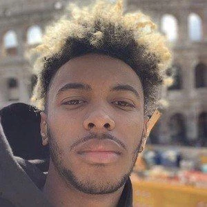 Skyler Grey Biography