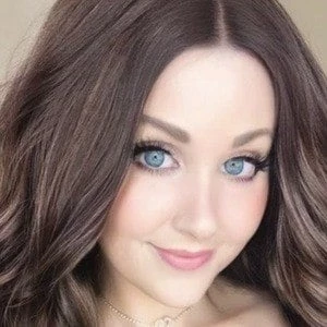 Angie Griffin Biography