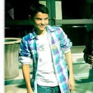 Logan Grove - Age, WIki, Birthday, Family, Networth & More