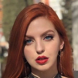 Helen Grube - Date Of Birth, Bio, Birthdate, Parents, Networth & More