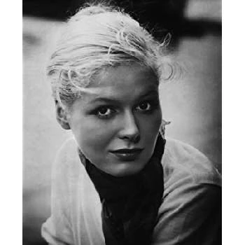 Gudula Blau Biography