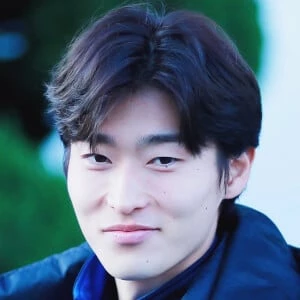 Cho Gue-sung - Bio, Networth, Family, Age, Birthdate & More