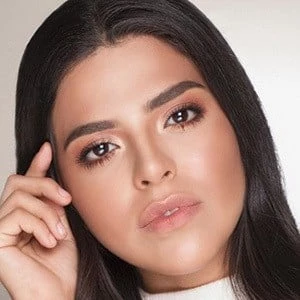 Emma Guerrero Mosquera - Family, Bio, Birthday, Family, Income & More