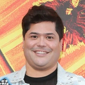 Harvey Guillen - Networth, Biography, Birthdate, Family & More