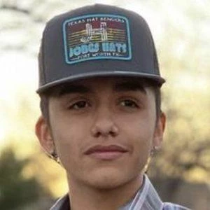 Damian Gurrusquieta Biography