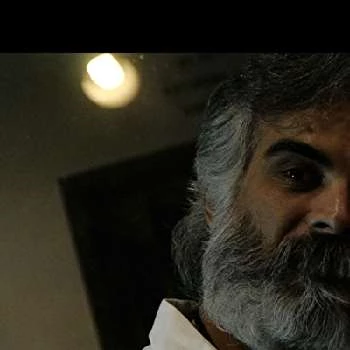 Gus Summers Biography