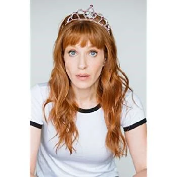 Gwen Hollander - Profession, Biography, Birthdate, Family, Wiki & More