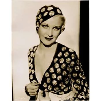 Gwen Zetter - Age, Bio, Birthdate, Family, Networth & More