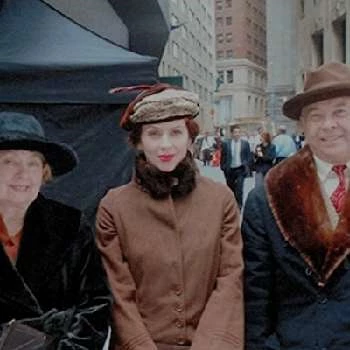 Gwendolyn Bucci - Age, Bio, Birthdate, Family, Networth & More