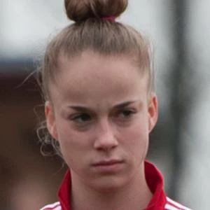 Giulia Gwinn - Birthdate, Age, Family, Bio, Networth & More