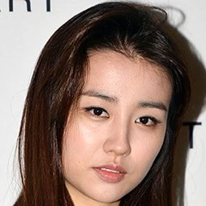 Park Ha-sun Biography