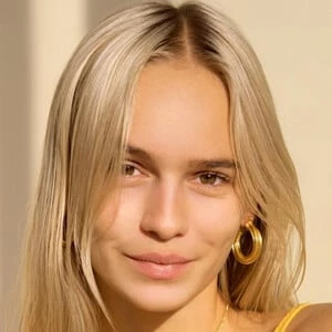 Anni Haase - Income, Birthday, Family, Bio, Networth & More