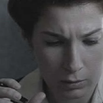 Hadas Kalderon Biography