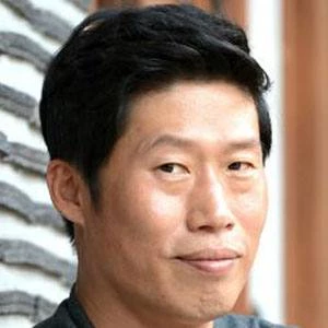 Yoo Hae-jin Biography