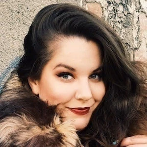 Natalie Hage Biography