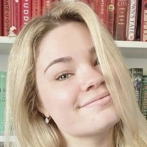 Hailey in Bookland - Birthplace, Bio, Wiki, Birthday, Family, Networth & More