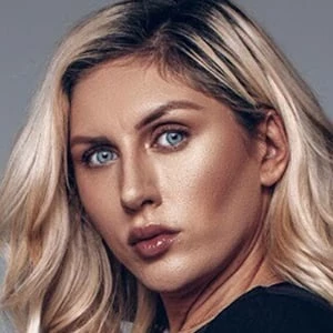 Sophie Hall Biography