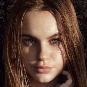 Loresa Hamitaj Biography