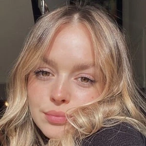 Isabella Hammond - Networth, Bio,Birthdate, Family, Wiki & More