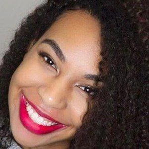 Maryam Hampton - Birthday, Bio, Wiki, Family, Networth & More