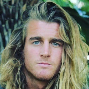 Sam Handler - Age, Height, Birthdate, Bio, Family, Networth & More