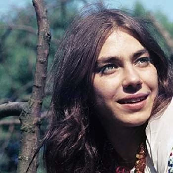 Hanna Maria Giza-Tomann - Parents, Networth, Bio, Birthdate, Family Wiki & More