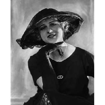 Hanni Weisse - Networth, Bio,Birthdate, Family, Wiki & More