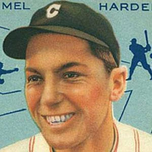 Mel Harder - Family, Bio, Birthdate,Age, Networth , Wiki& More