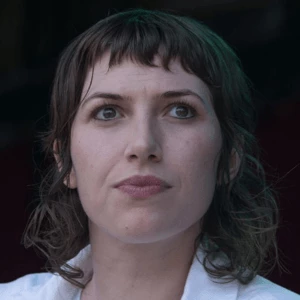 Aldous Harding - Birthday, Bio, Wiki, Family, Networth & More