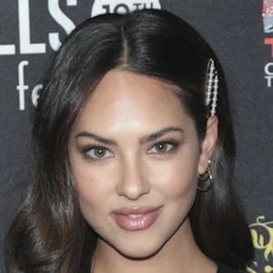 Christen Harper Biography
