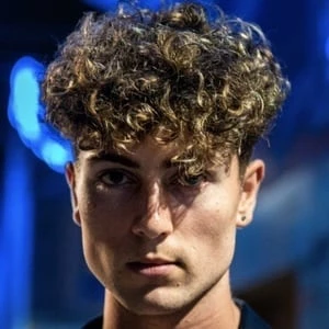 Dylan Harris Biography