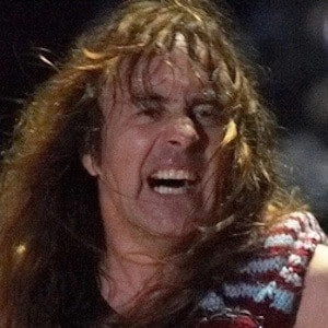 Steve Harris Biography
