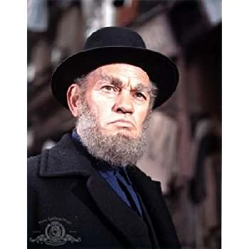 Harry Andrews - Birthday, Bio, Wiki, Family, Networth & More