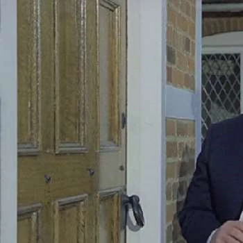 Harry Secombe - Age, Bio, Career, Family, Wiki, Networth & More