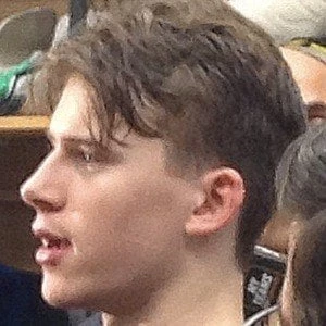 Carter Hart - Date Of Birth, Bio, Birthdate, Parents, Networth & More