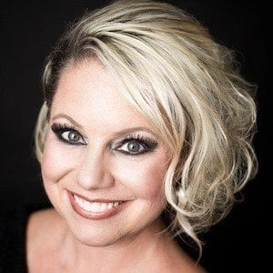 Gwen Hartley - Age, Bio, Birthdate, Family, Networth & More