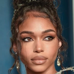 Lori Harvey Biography