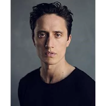 Harvey Quinn - Age, Bio, Birthdate, Family, Networth & More