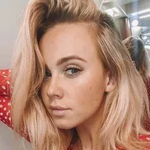 Dara Hayes - Networth, Bio, Wiki, Family, Birthday, Networth & More