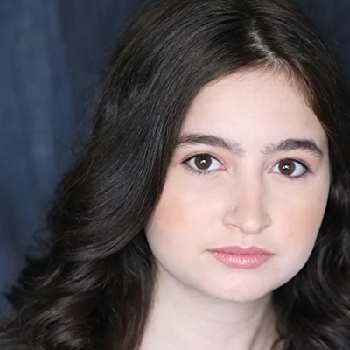 Hayley Feinstein - Age, Bio, Birthdate, Family, Networth & More