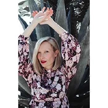 Hayley J Williams Biography