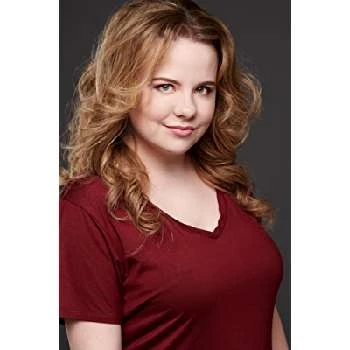 Hayley Nelson - Age, Bio, Birthdate, Family, Networth & More